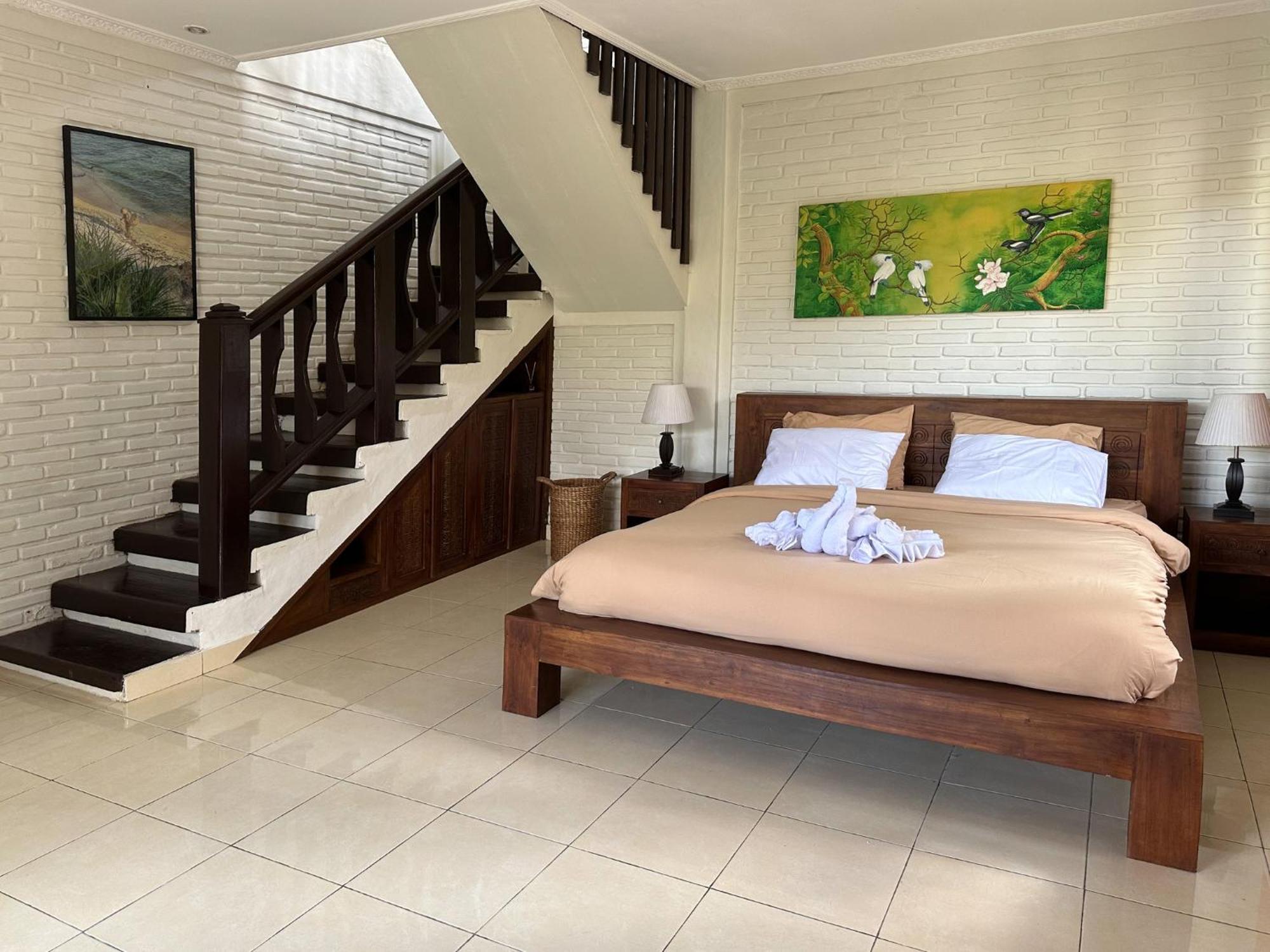 Why Not Apartment *